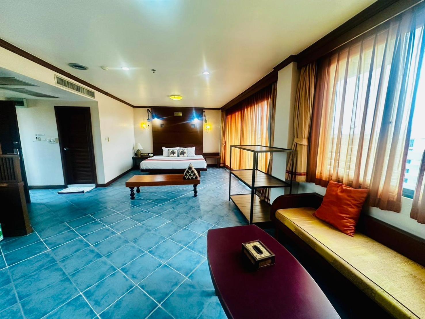 Hua Hin Loft Hotel Exterior photo
