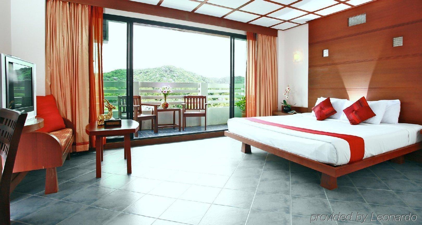 Hua Hin Loft Hotel Exterior photo
